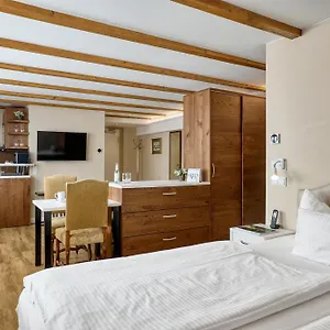 Kraft 3* Munich